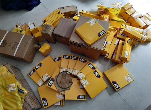 卡特彼勒c4.4柴油發動機總成活塞環安裝全攻略