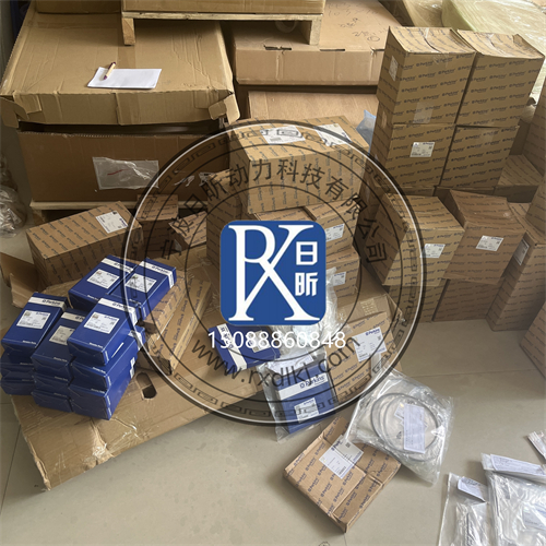 戴納派克CC1000壓路機(jī)珀金斯403D-11發(fā)動(dòng)機(jī)維護(hù)保養(yǎng)全攻略——從日常檢查到配件選購保姆級(jí)指南